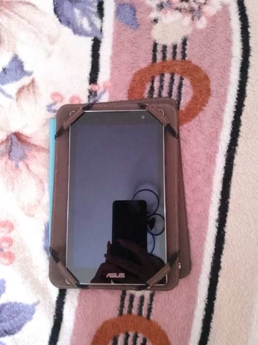 Планшет      ASUS