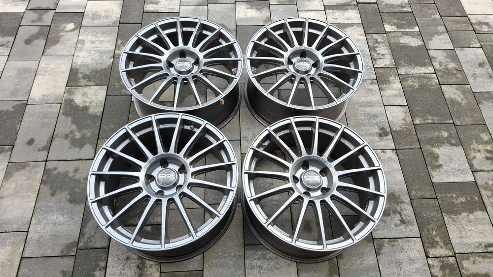 Felgi OZ Superturismo LM 19 8,5J ET 29 5x120 BMW VW T5 T6