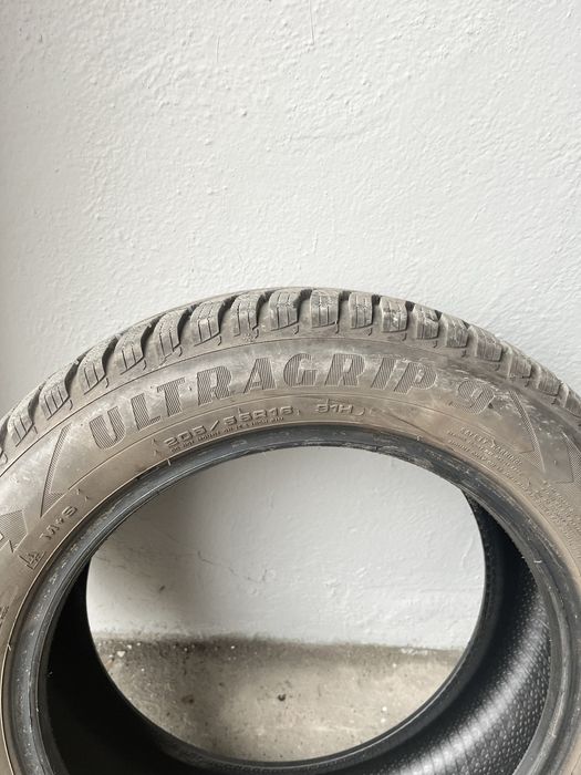 Opony zimowe Goodyear Ultragrip 9 205/55 R16