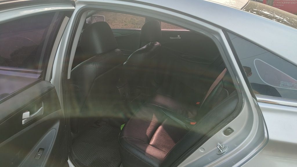 Hyundai Sonata 2.0 LPI