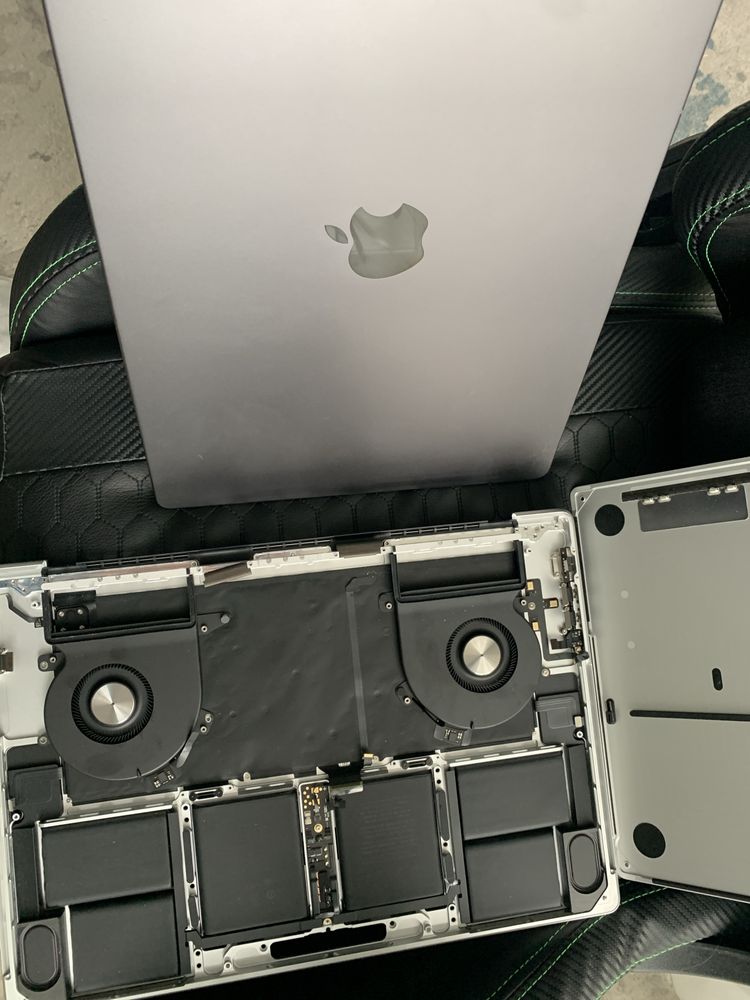 Macbook а2442 а2485 А3113 А1398 а1502 а1707 а1990 а2141  все запчасти