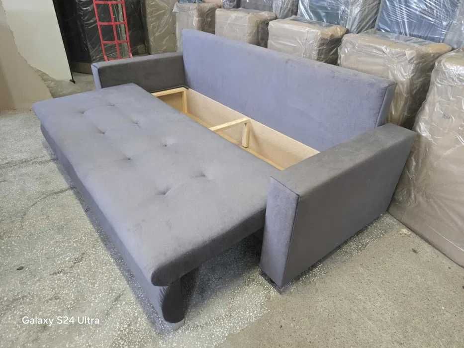 Sofa MIA. Kanapa rozkładana z boczkami