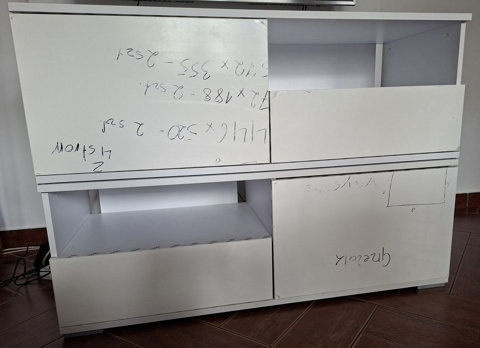 Szafka pod TV - front biały połysk nowy
