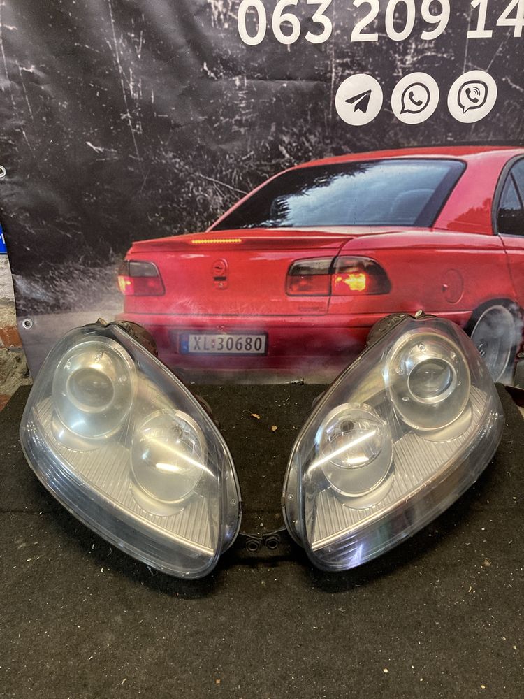 Фара передня ліва ксенон ,VW jetta golf 5, 0301212271,0301212272