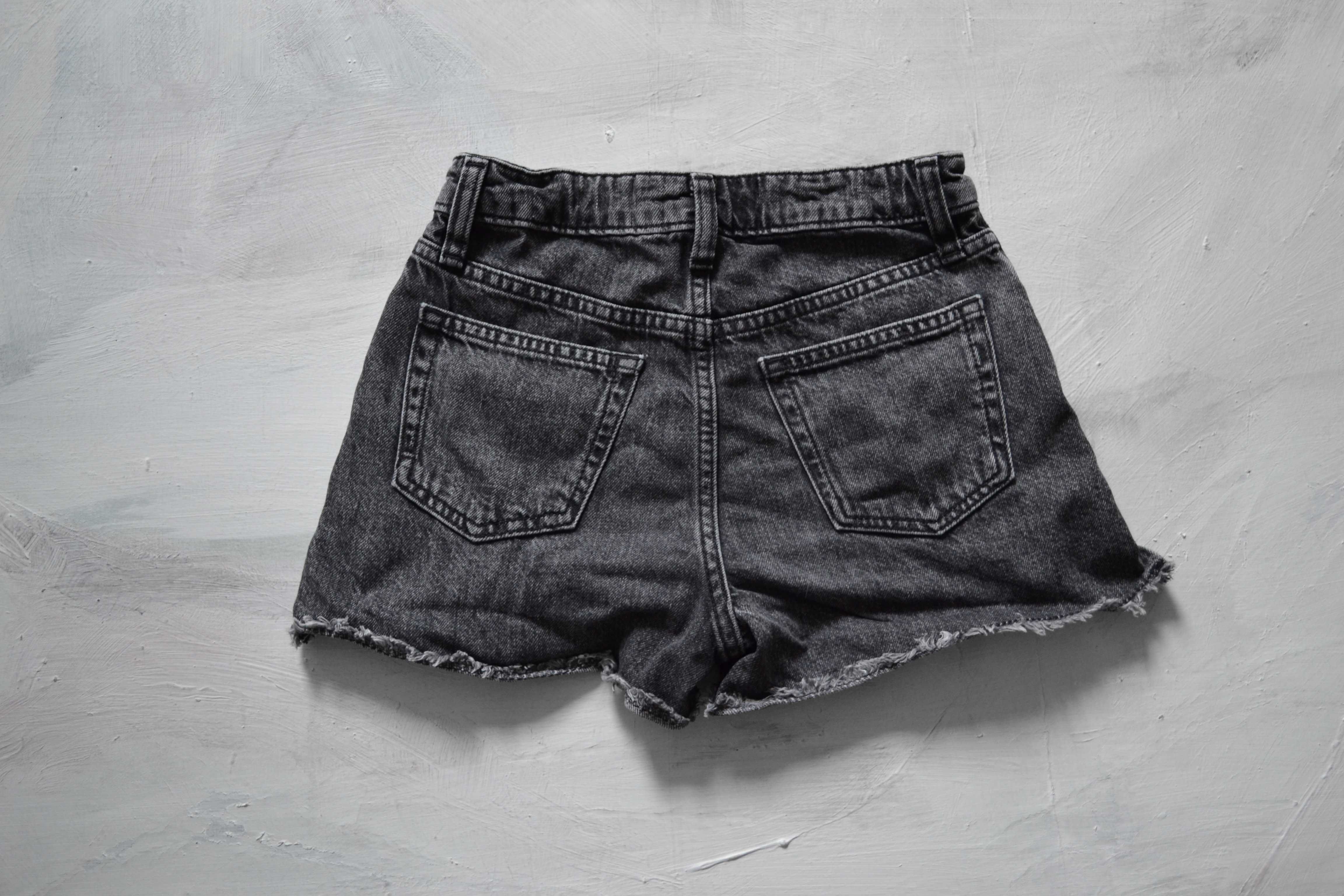 szare spodenki z wysokim stanem jeansowe szorty xs GAP