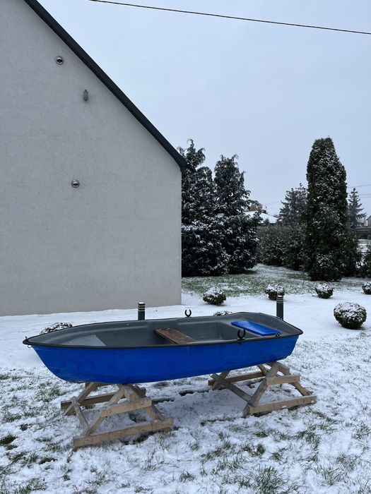 Lodka wedkarska rekreacyjna łódka łódź lodzie lodki wedkarskie