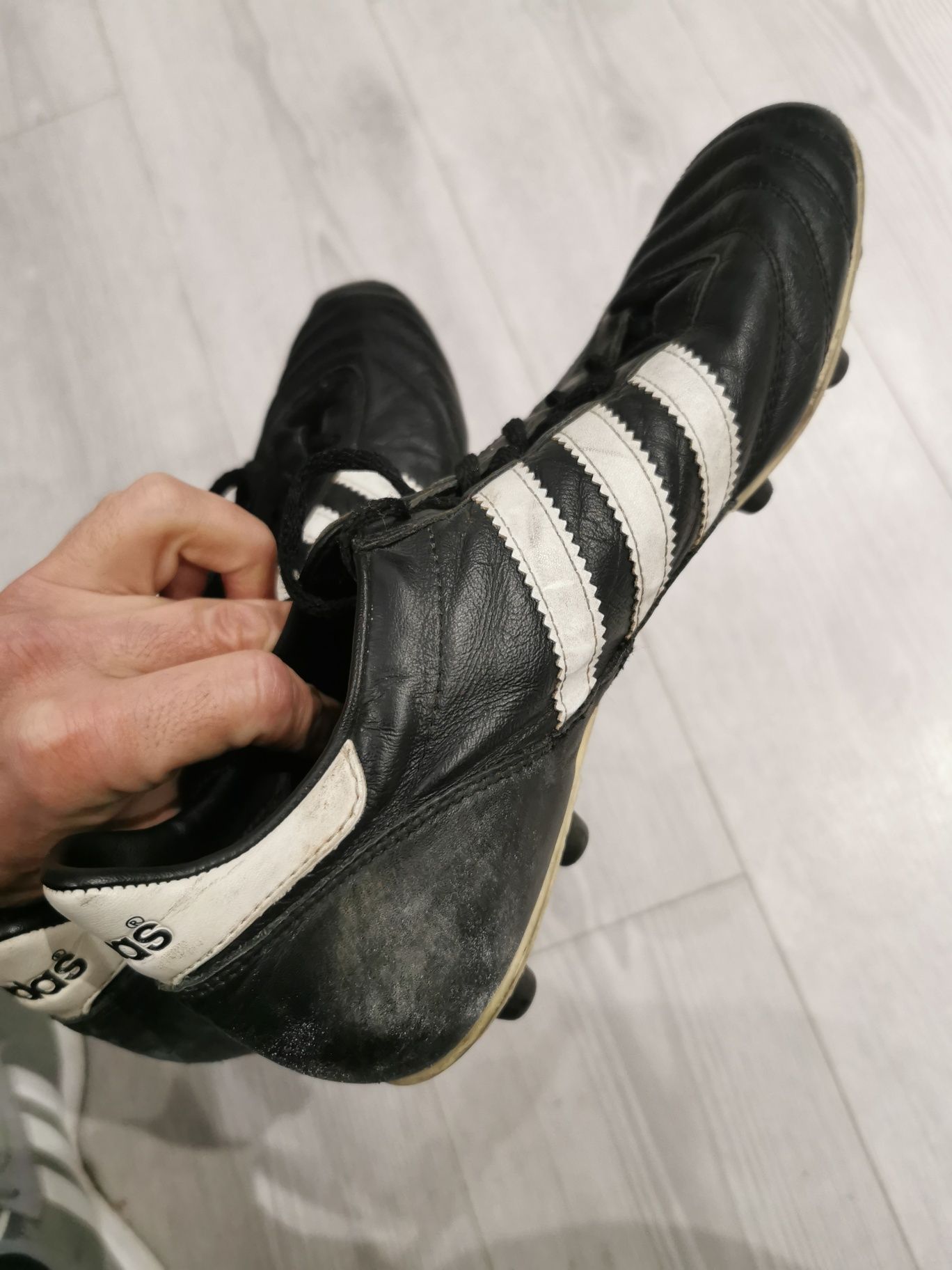 Adidas copa mundial 42