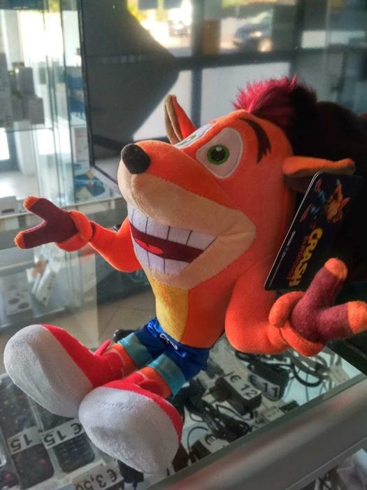 PROMO:Peluche Crash Bandicoot Cool Sorridente Edição 25 Anos 33cm