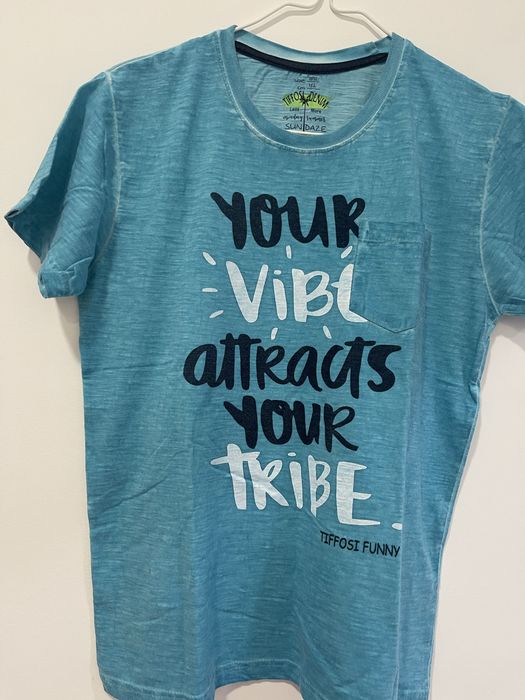 T- shirt marca tiffosi tam 11/12