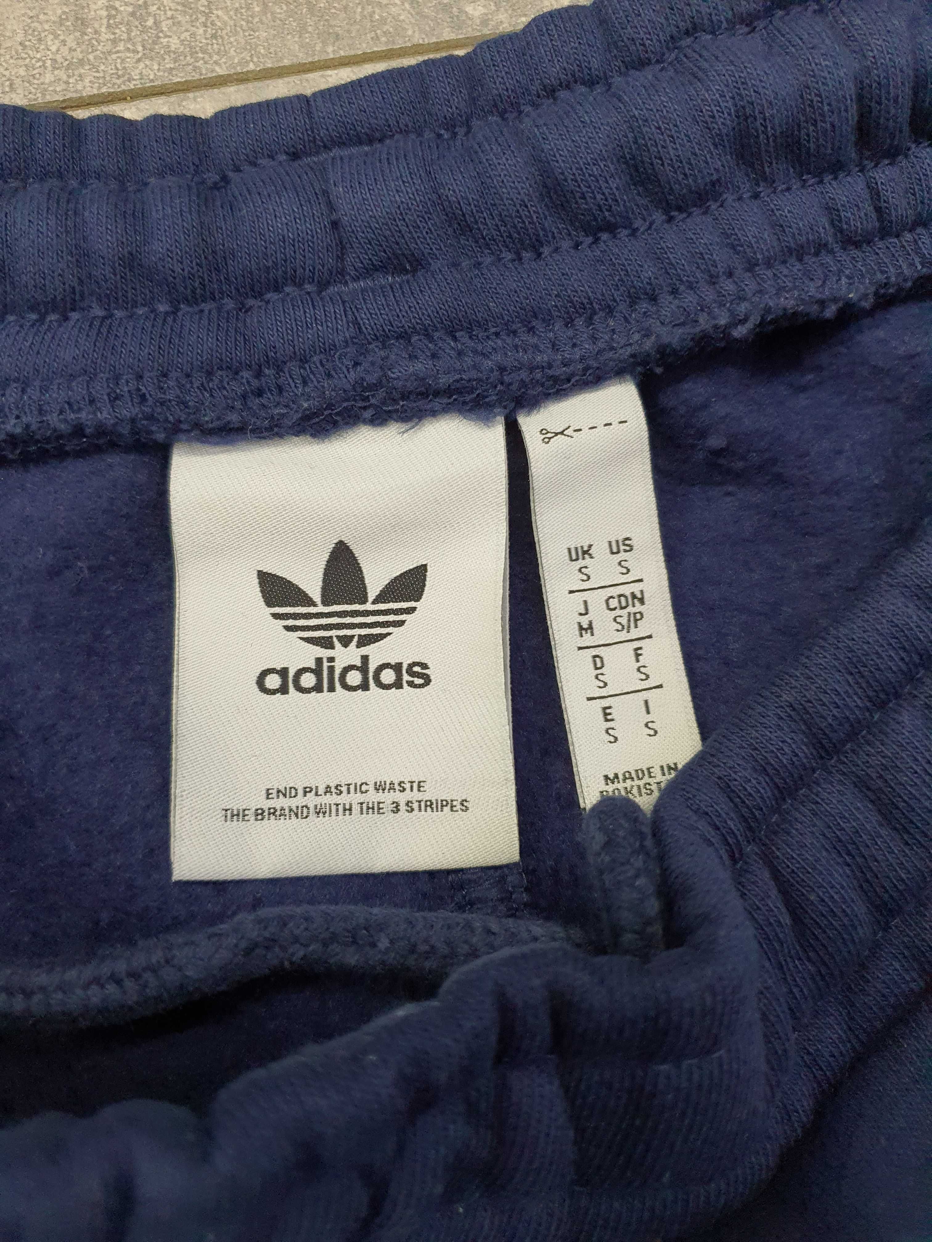 Чоловічі спортивні шорти adidas hk0182, S