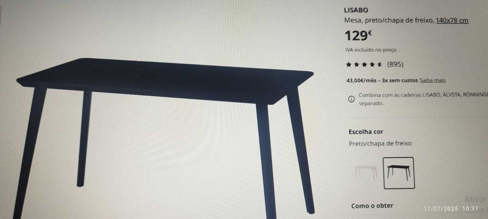 Mesa de madeira com 4 cadeiras pretas IKEA