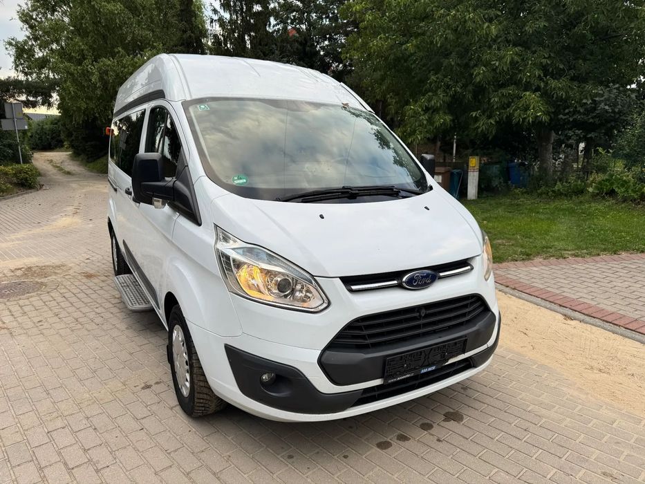 Ford Transit Custom Custom wysoki długi 9 osób
