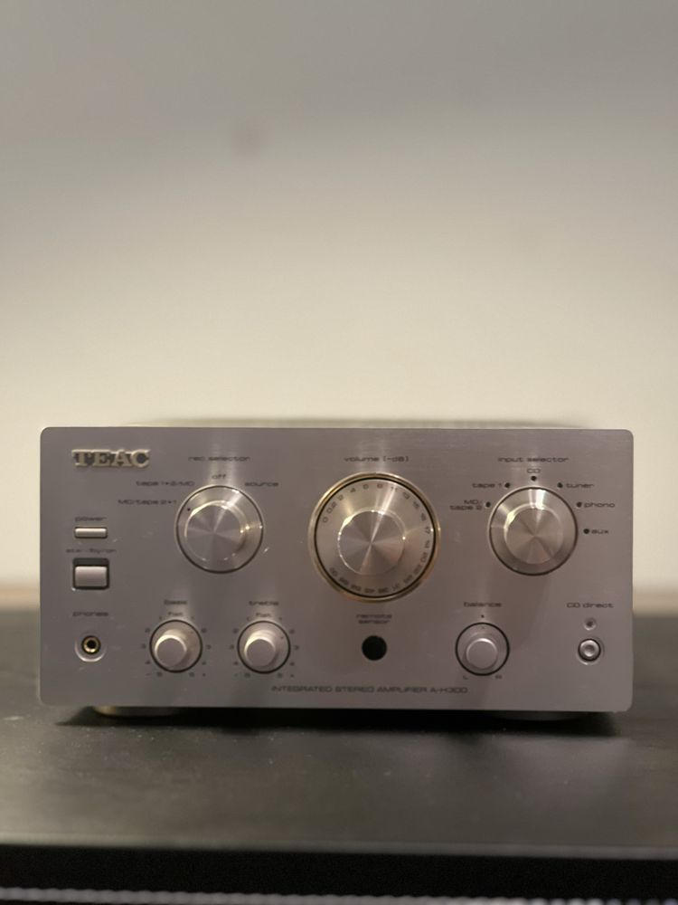 Wzmacniacz Stereo Teac A-H300
