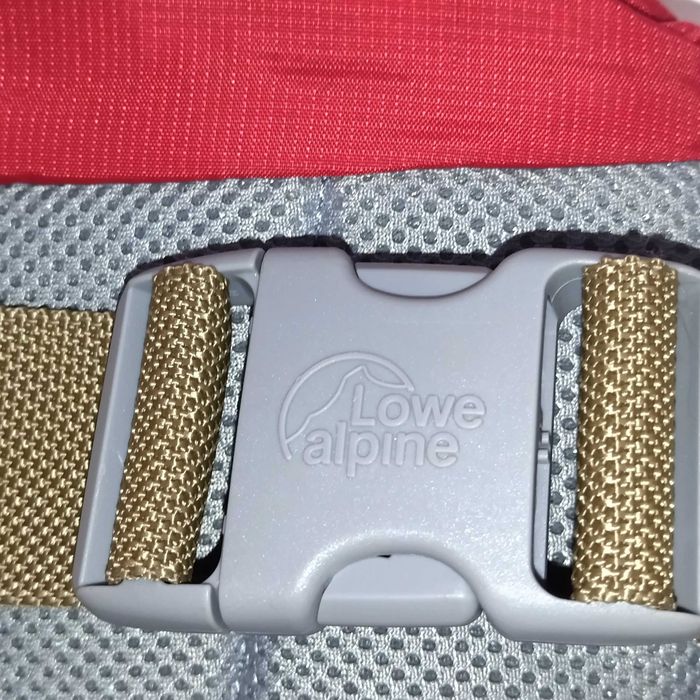 Поясная сумка-бананка Lowe Alpine Space Case Sunset Red