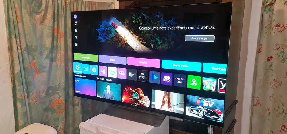 Televisão LG OLED C2 4K 120hz