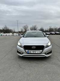 Продам авто Hyundai Sonata 2015 Hibrid