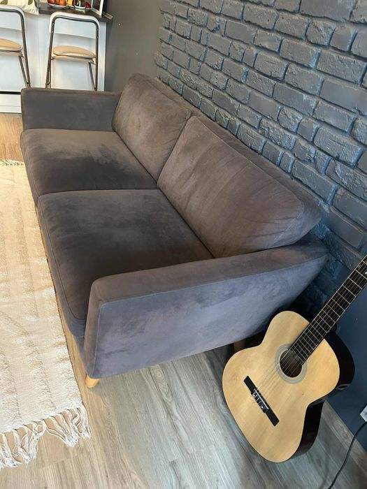 Sofa skandynawska dwuosobowa szara