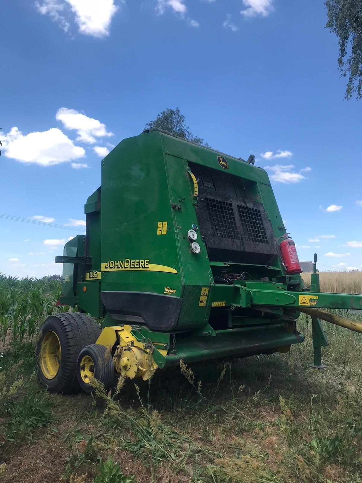 Prasa John Deere 582