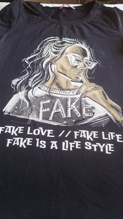 Bluzka T-shirt damski Wawa r. M