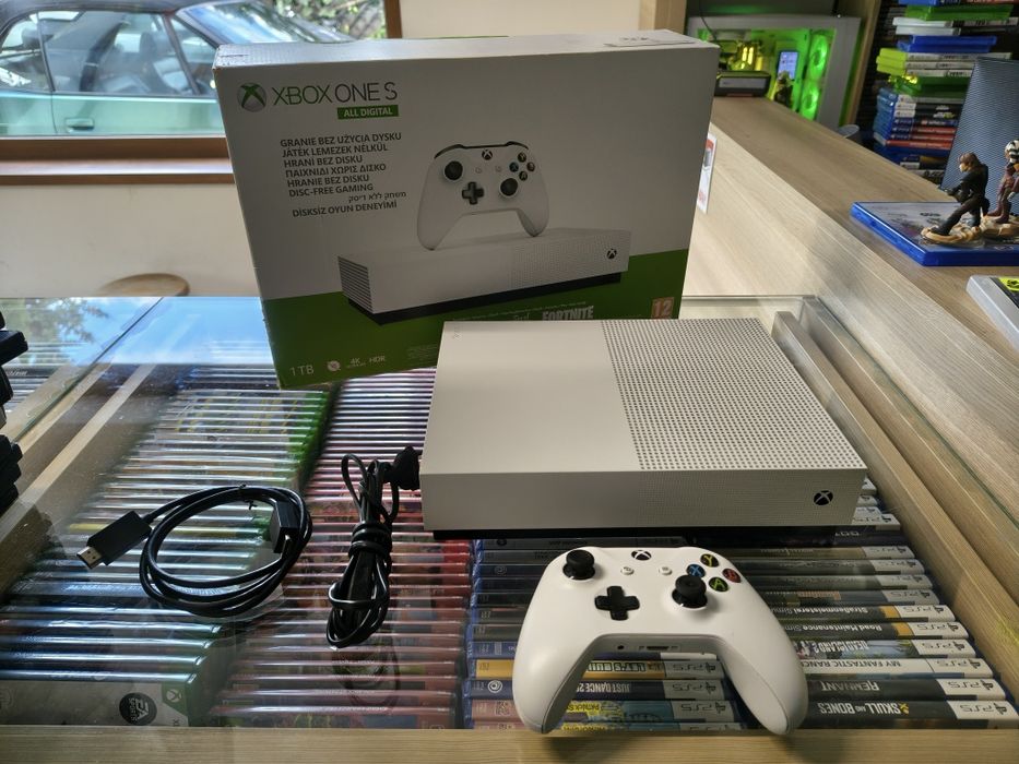 Konsola Xbox One S All Digital 1tb. +Pad i okablowanie