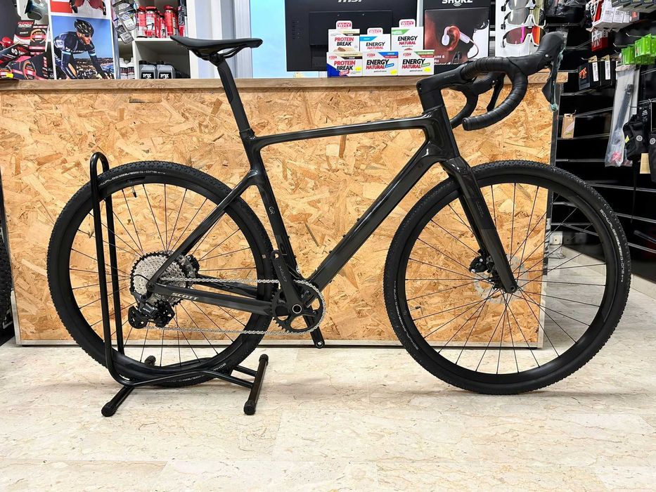 NOWY Scott Addict Gravel 40 GRX RD-RX822 GS 2025 Black XL / 58 FV