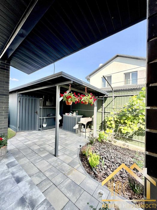 БЕЗ КОМІСІЇ! Продам будинок з авторським сучасним ремонтом! Є ГАЗ