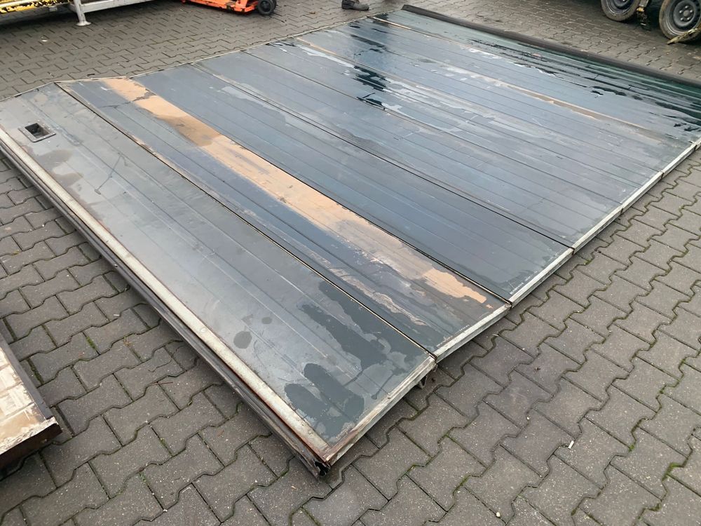 Brama 3.36x4.00 segmentowa panelowa Crawford Elektryczna