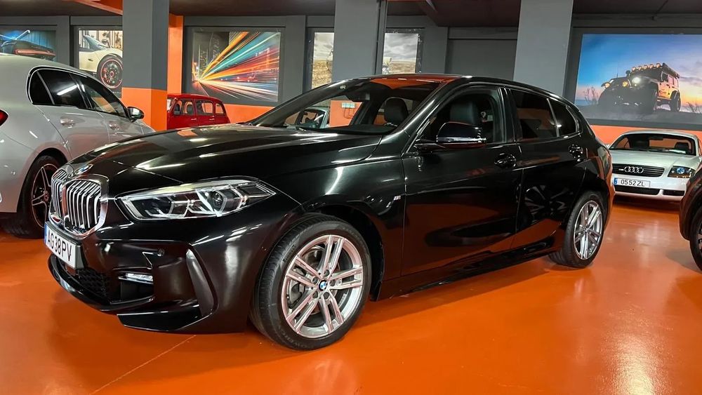 BMW 116 d Pack Desportivo M Auto