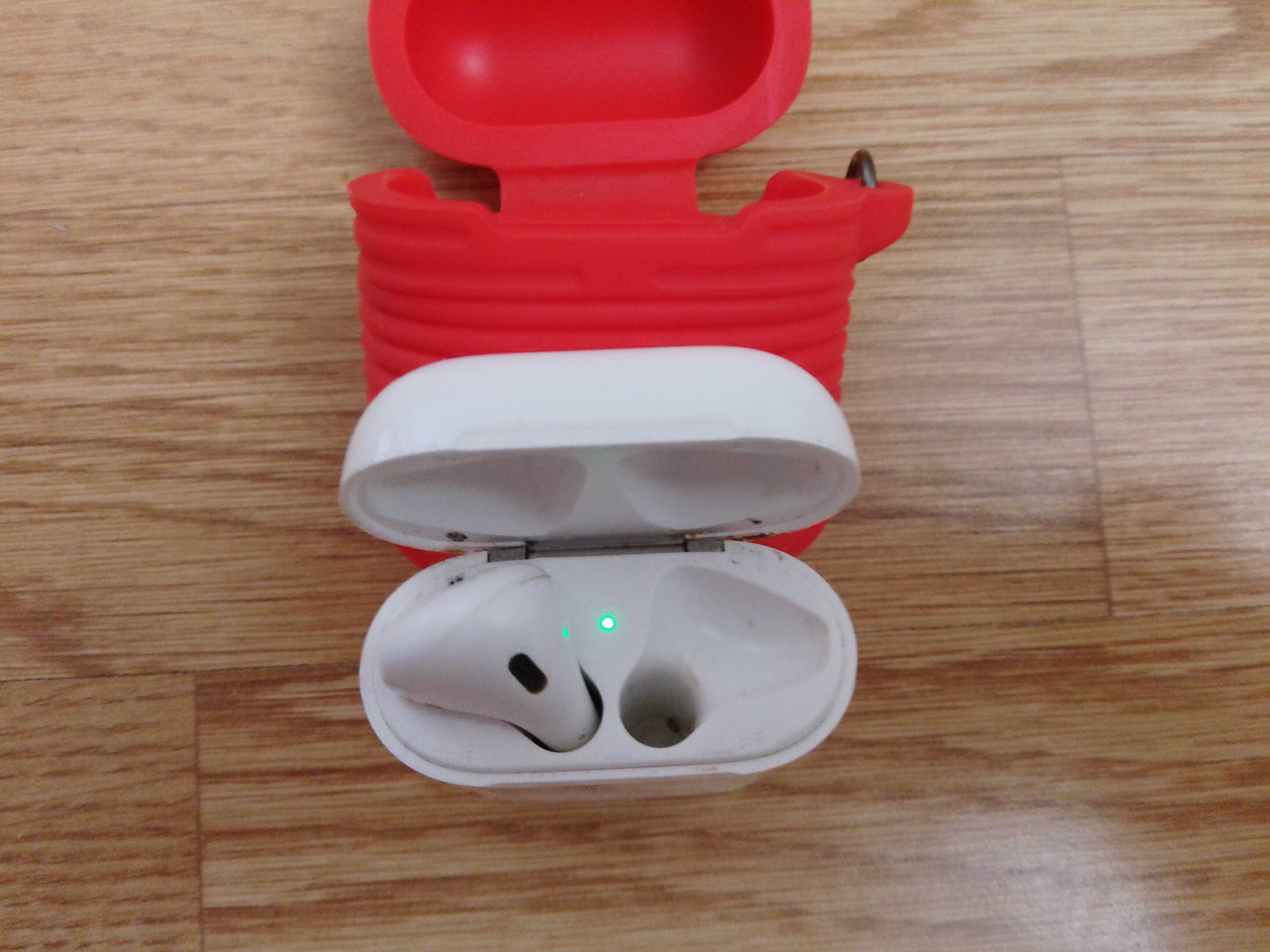 Бокс и наушник Apple AirPods Pro original