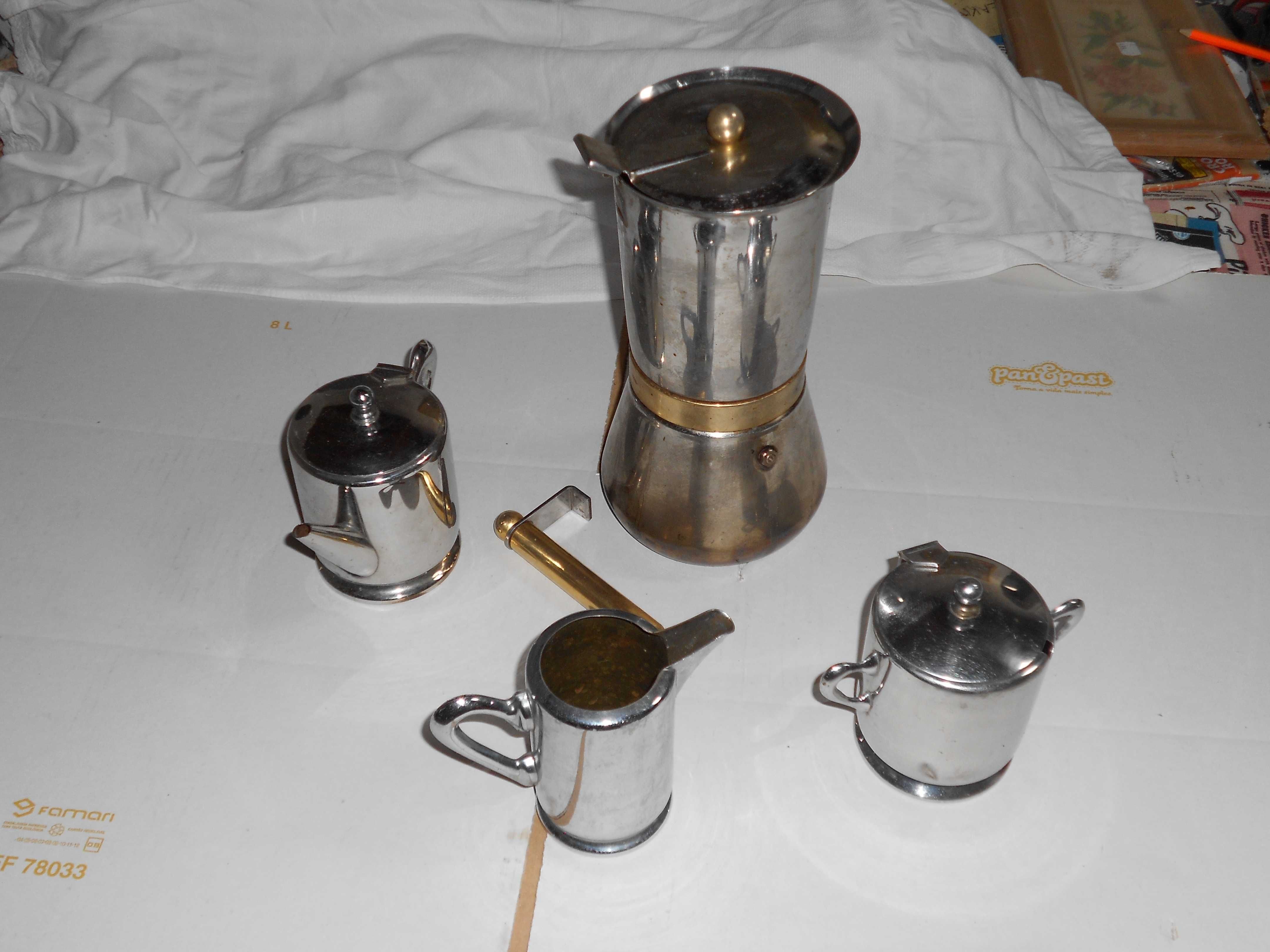 Conjunto cafe antigo vintage em inox cafeteira