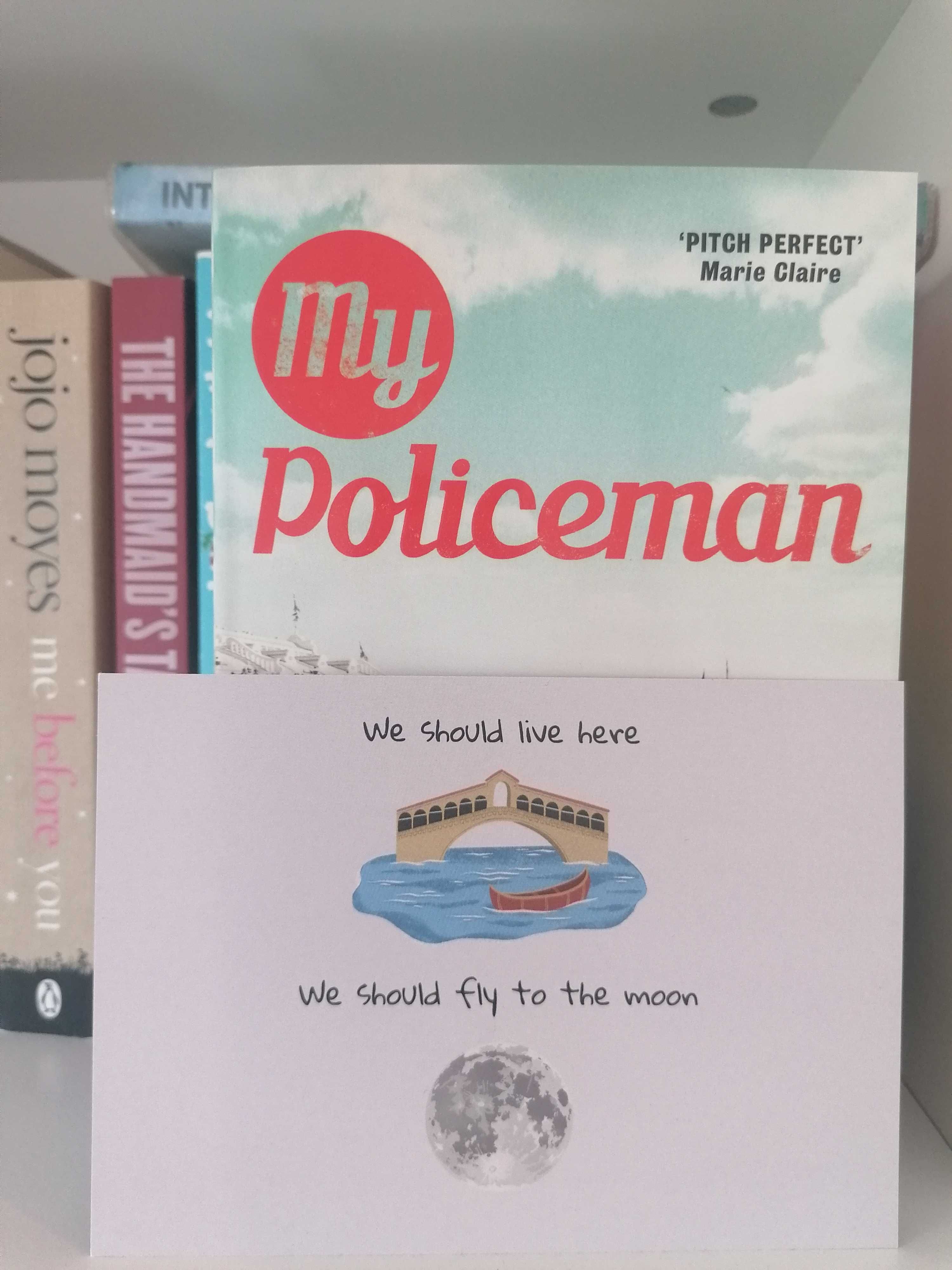 Kartka z cytatem z książki My Policeman. Harry Styles.