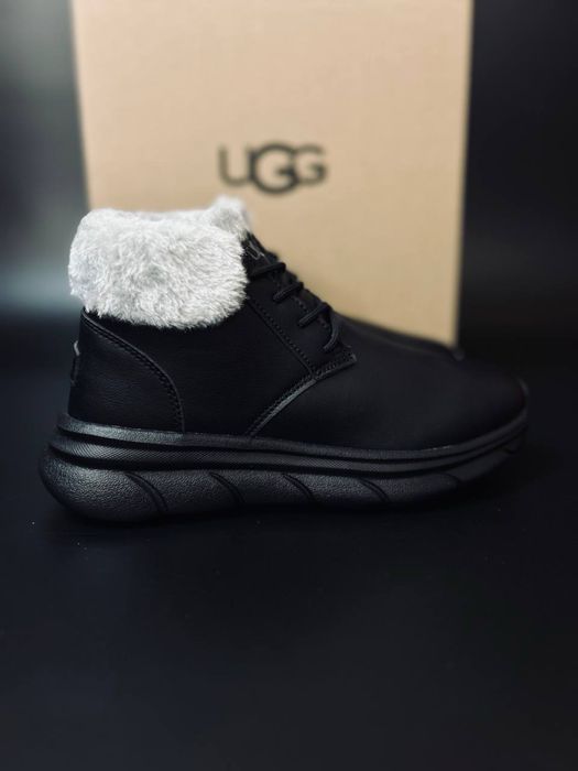 Черные ботинки кроссовки Ugg Lowmel / кожаные угги кросовки / мех