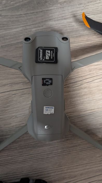 Срочно Квадрокоптер DJI Air 2S Fly More Combo