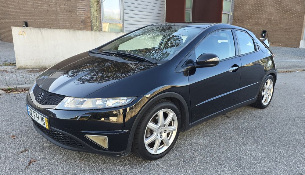 Honda Civic 2.2 i-CTDi Sport – Nacional – Pele – Teto Panorâmico