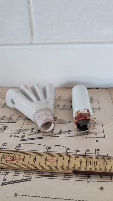 Respiros de janelas antigos em loiça