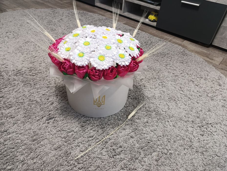 Квіти для Захісника, ручна робота, атласна стрічка