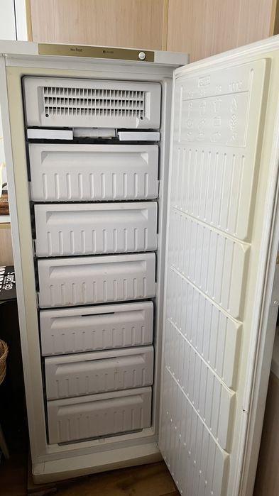 Морозильна камера