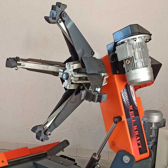 шиномонтажний станок Well Kraft 8970C для грузовых колес. На Складе!