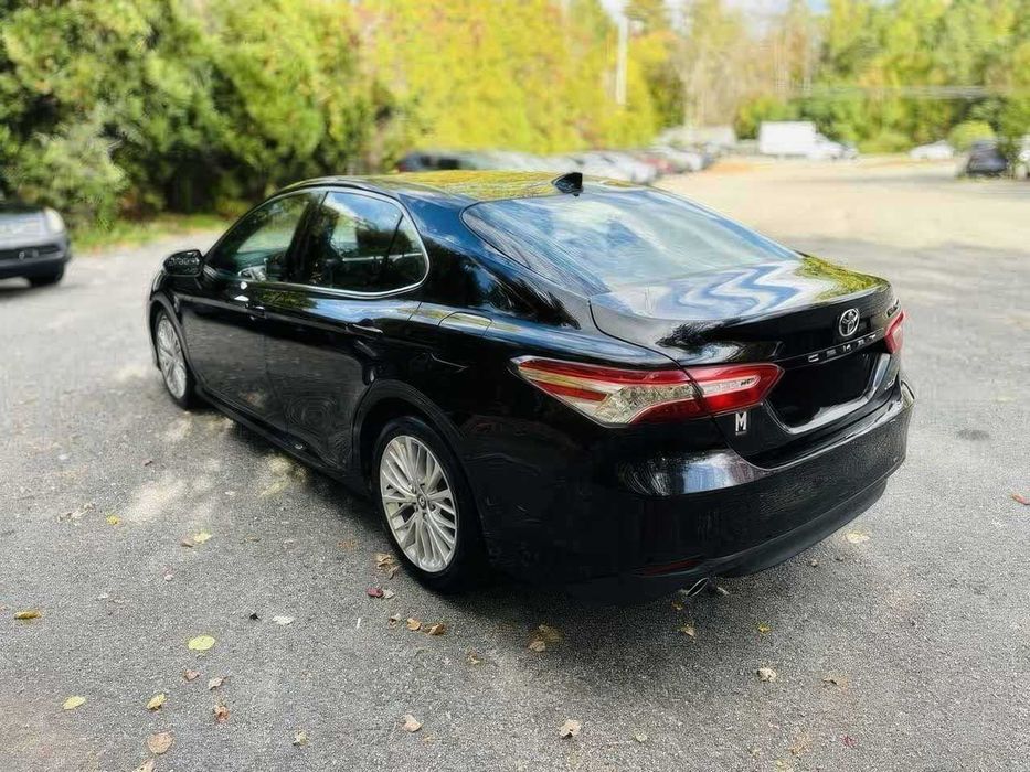 Toyota Camry XSE V6      2018