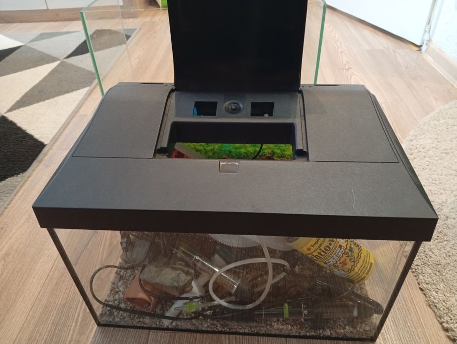 Sprzedaje zestaw akwarystyczny