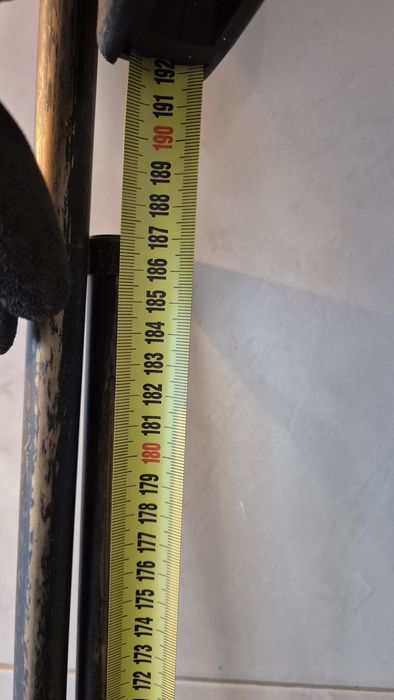 Karnisze okienne - CENA ZA CAŁOŚĆ