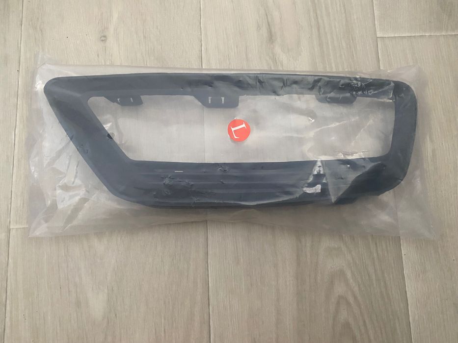 Решётка в бампер левая для Honda Accord 9 2013-2015 для птф фары