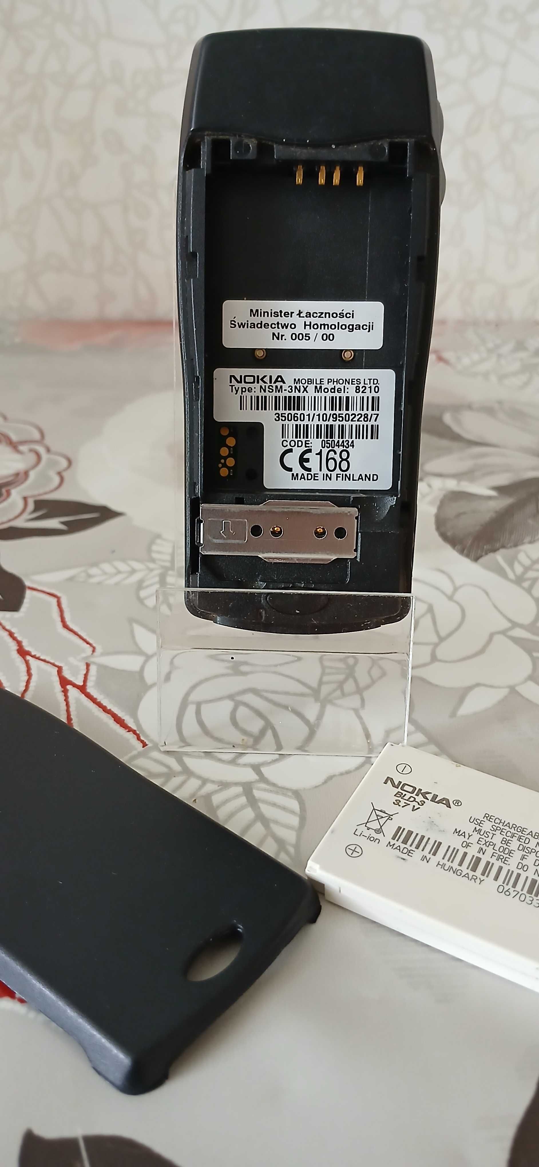 Nokia 8210 PL B.SIM
