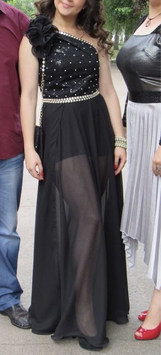 Вечірня/випускна сукня