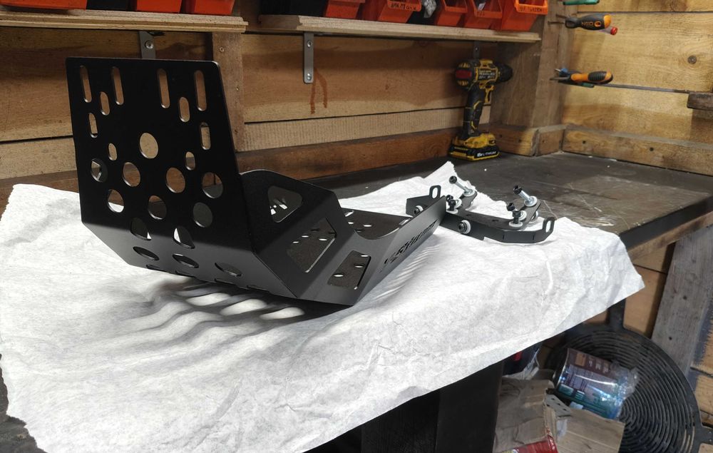 Osłona silnika Suzuki V Strom Dl 650 rok 04-24, Dl 1000 rok 02-09