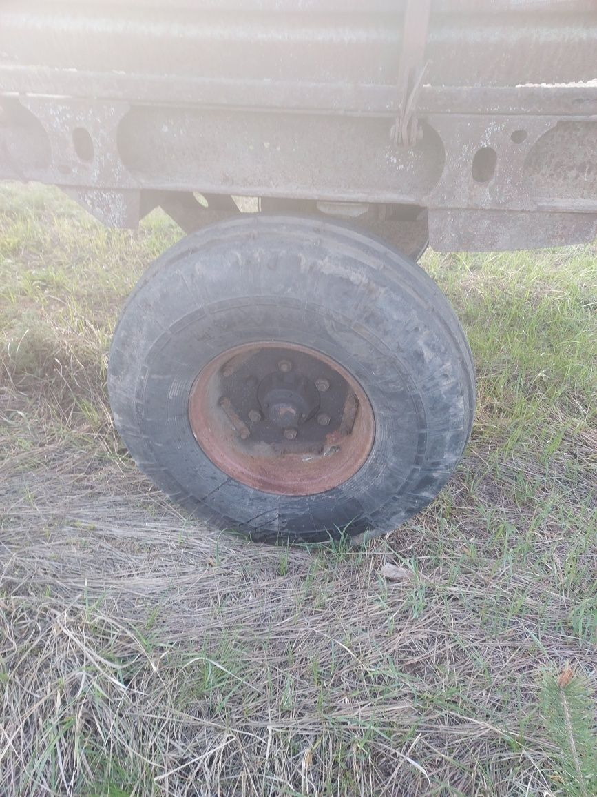 Причеп до трактора