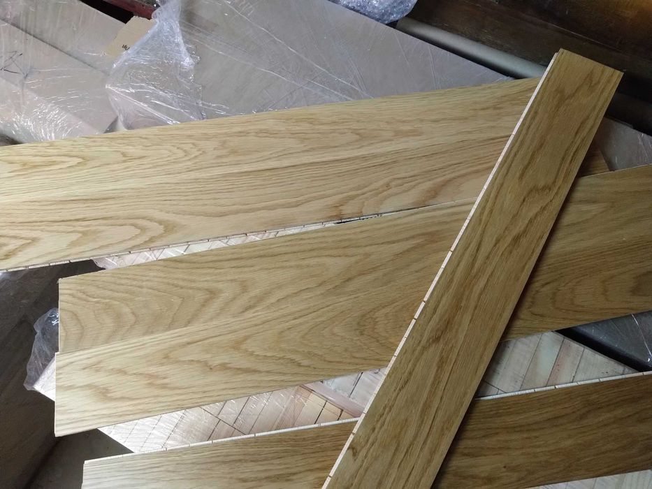 Deska podłogowa warstwowa lakierowana