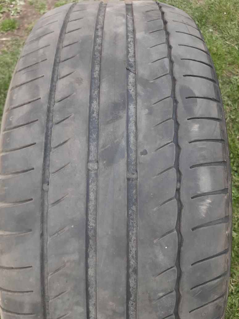 Шина r17 235 55 MICHELIN 1шт.