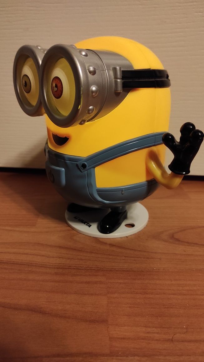Lampka nocna Minionek