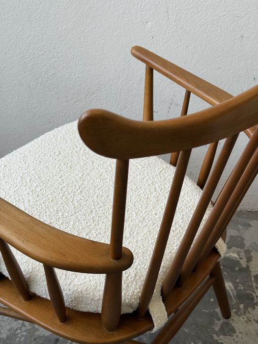 Fotele Farstrup Dania boucle farm hause japandi vintage